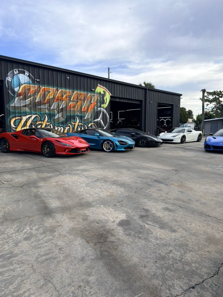 Ferrari, McLaren, Lotus. Corsa Automotive, Orlando.
